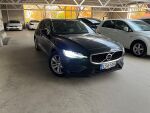 Volvo V60 2019 Musta