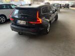 Volvo V60 2019 Musta