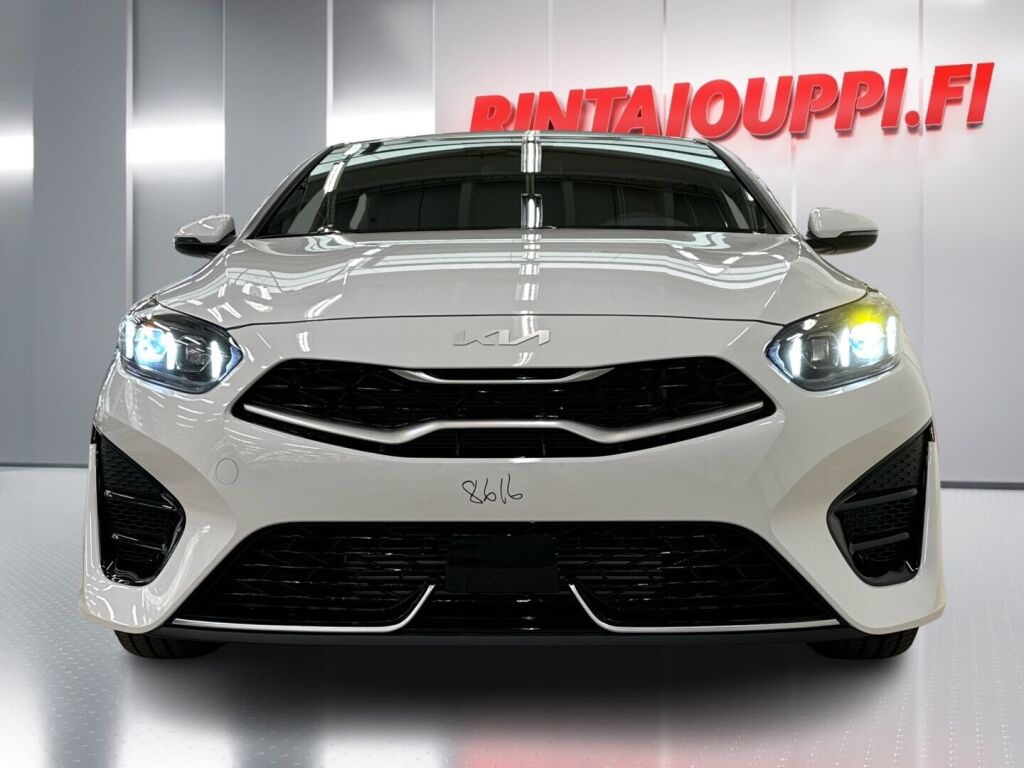 Kia ProCeed 2025 Valkoinen