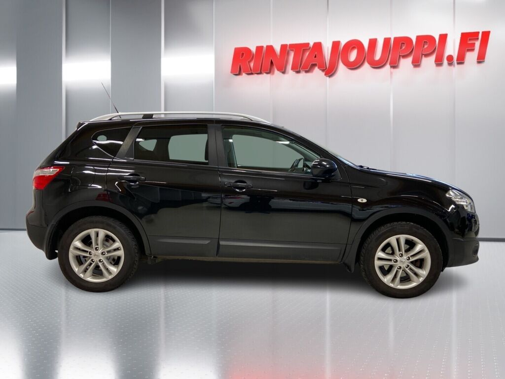 Nissan Qashqai 2011 Musta