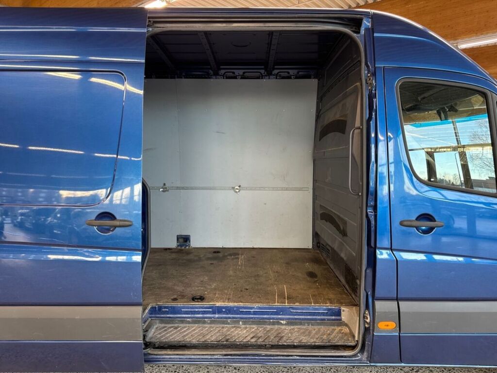 Volkswagen Crafter 2012 Sininen