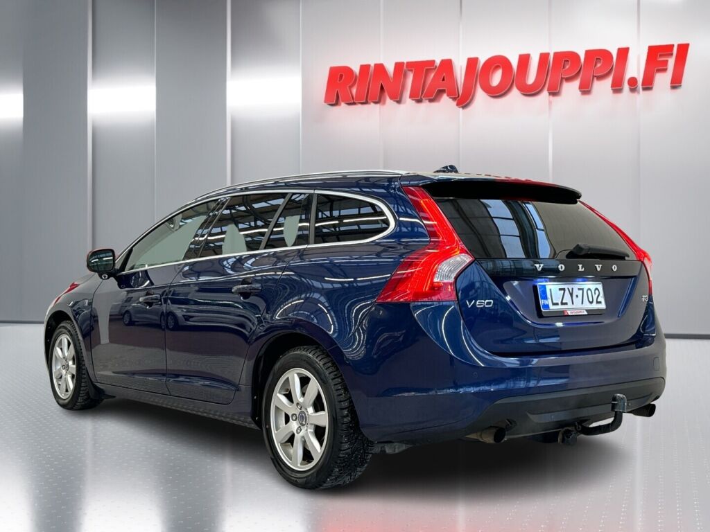 Volvo V60 2012 Sininen