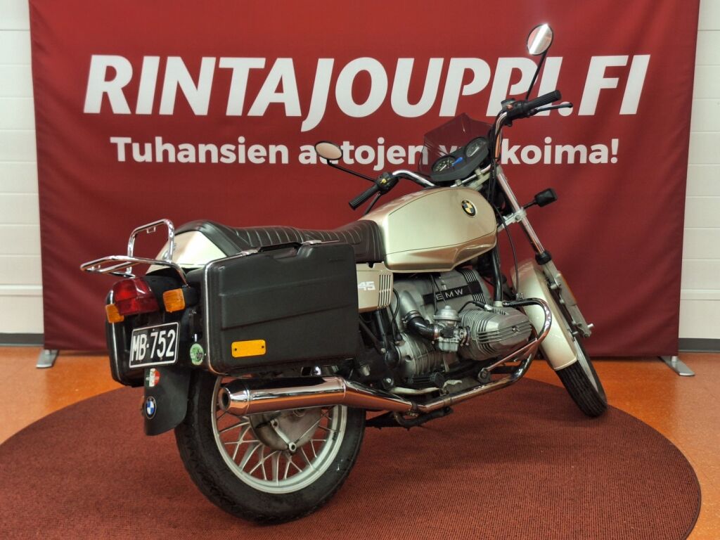 BMW R 1981 Musta