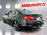 BMW 318 2012 Musta