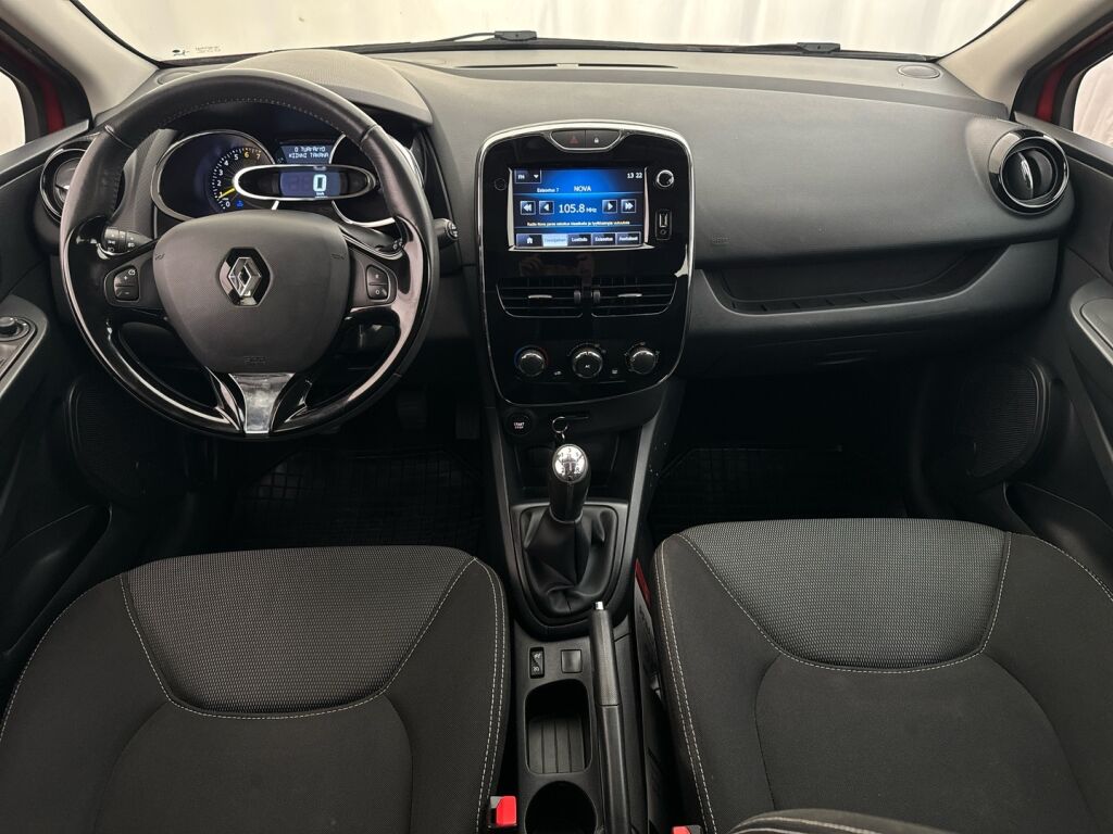 Renault Clio 2013 Punainen