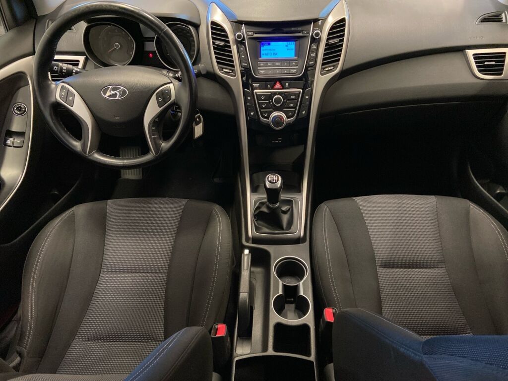 Hyundai i30 5d 2016 Valkoinen