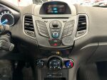 Ford Fiesta 2014 Punainen