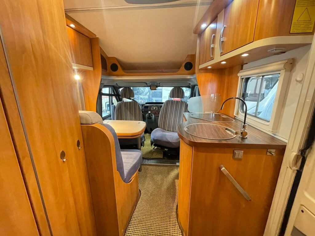 Hymer T 692 CL 2009 Valkoinen