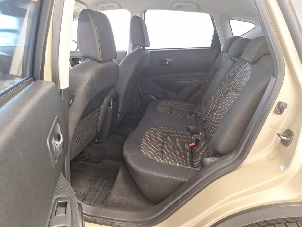 Nissan Qashqai 2008 Ruskea (beige)