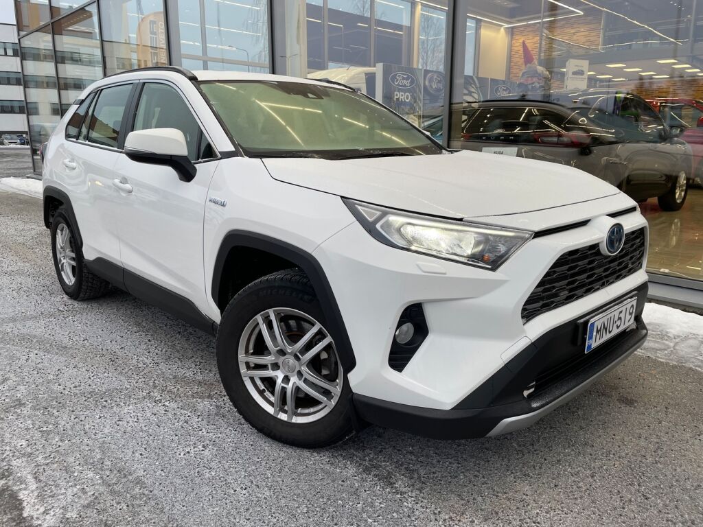 Toyota RAV4 2021 Valkoinen