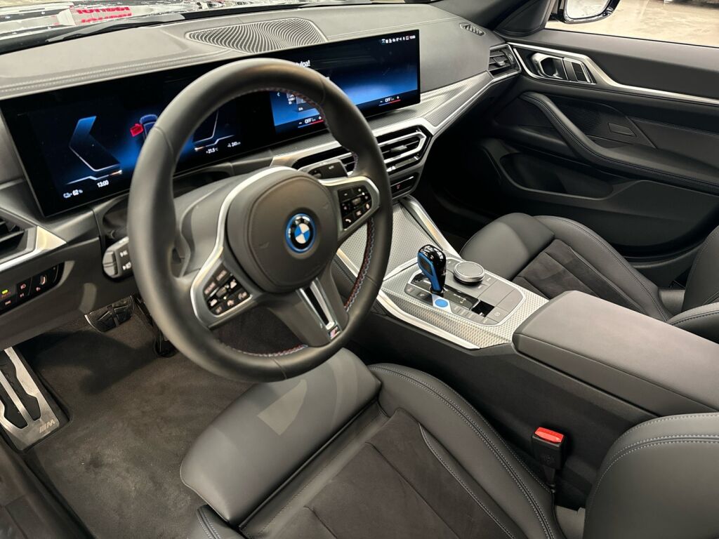 BMW I4 M50 2022 Musta