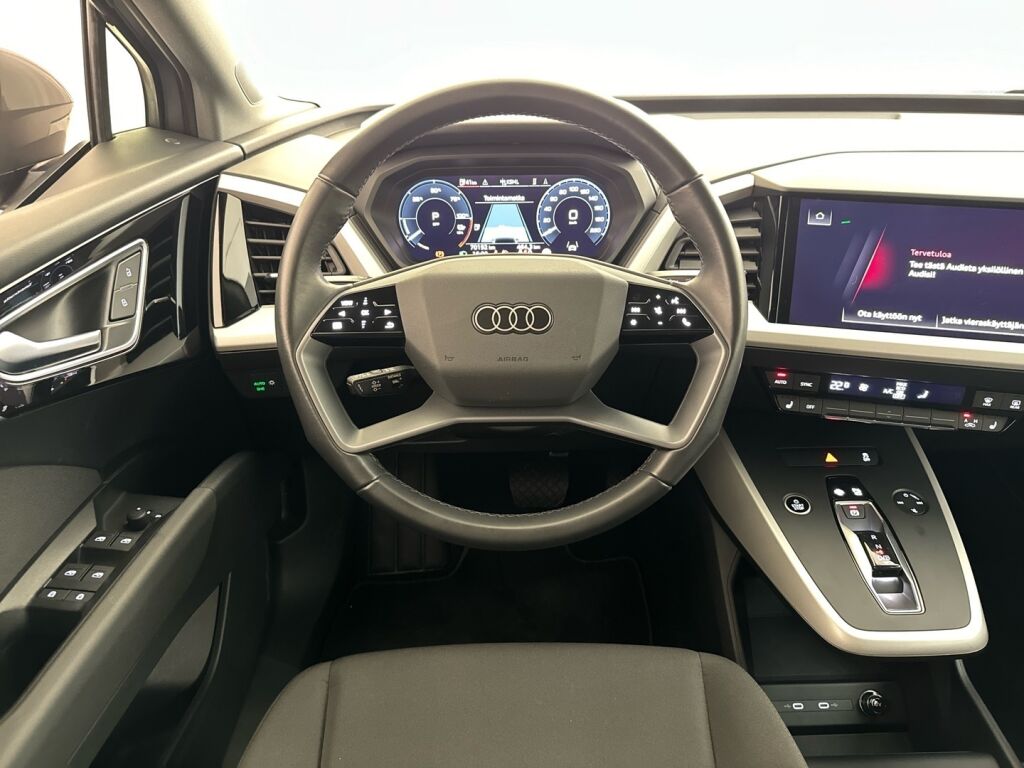 Audi Q4 e-tron 2022 