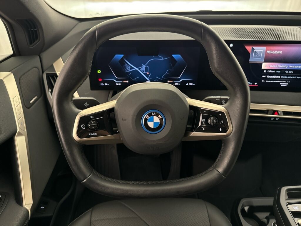 BMW iX 2023 