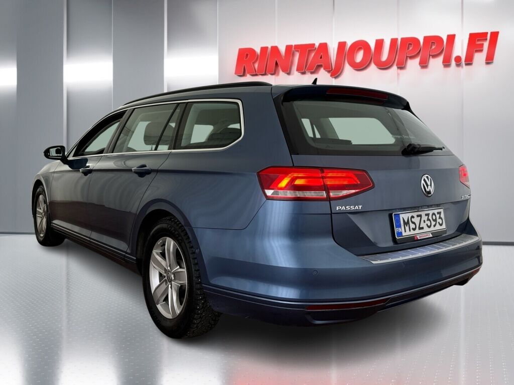 Volkswagen Passat 2015 Sininen