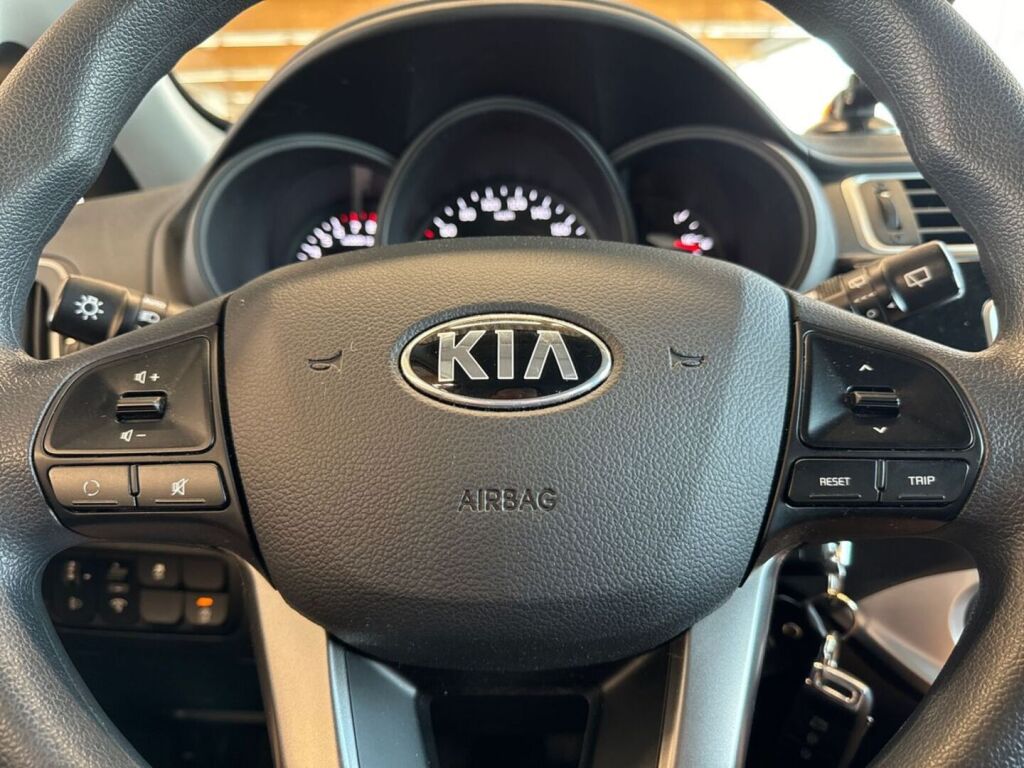 Kia Rio 2016 Harmaa