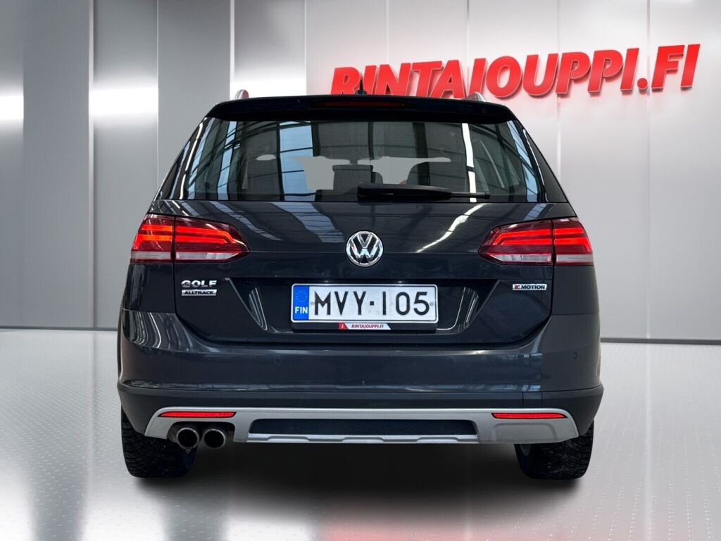 Volkswagen Golf 2020 Harmaa