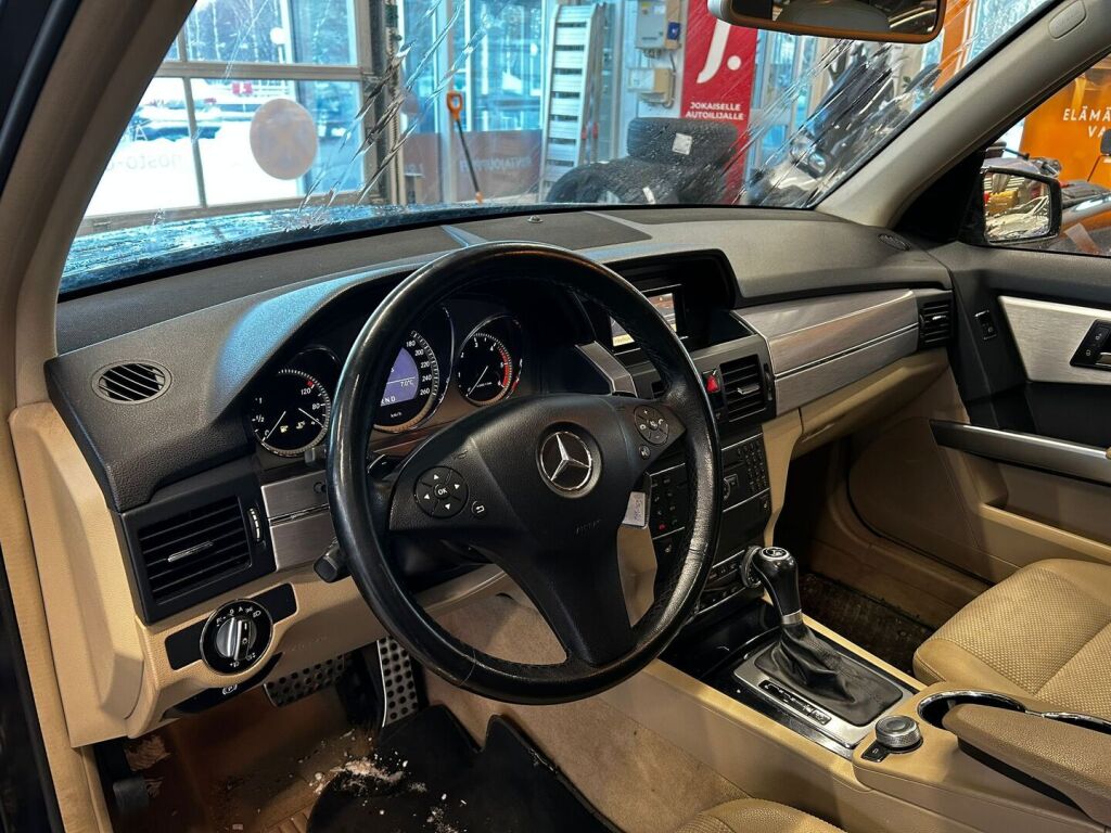 Mercedes-Benz GLK 2009 Musta