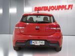 Kia Rio 2021 Punainen