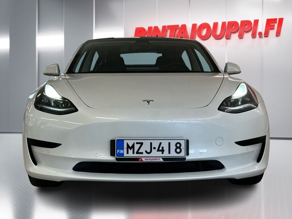 Tesla Model 3 2020 Valkoinen