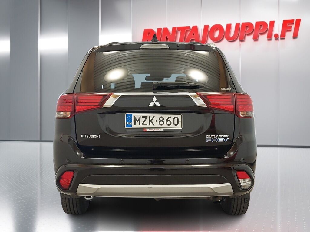 Mitsubishi Outlander PHEV 2017 Musta