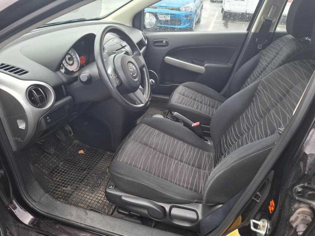 Mazda Mazda2 2008 Punainen