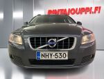 Volvo V70 2012 Harmaa