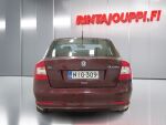 Skoda Octavia 2011 Punainen