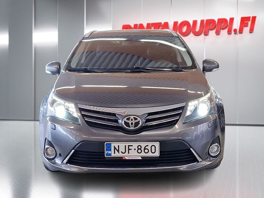 Toyota Avensis 2013 Harmaa