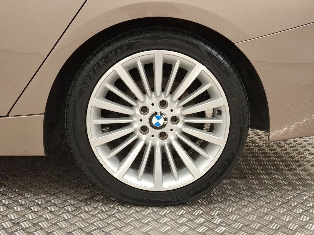 BMW 320 Gran Turismo 2013 Met.Ruskea