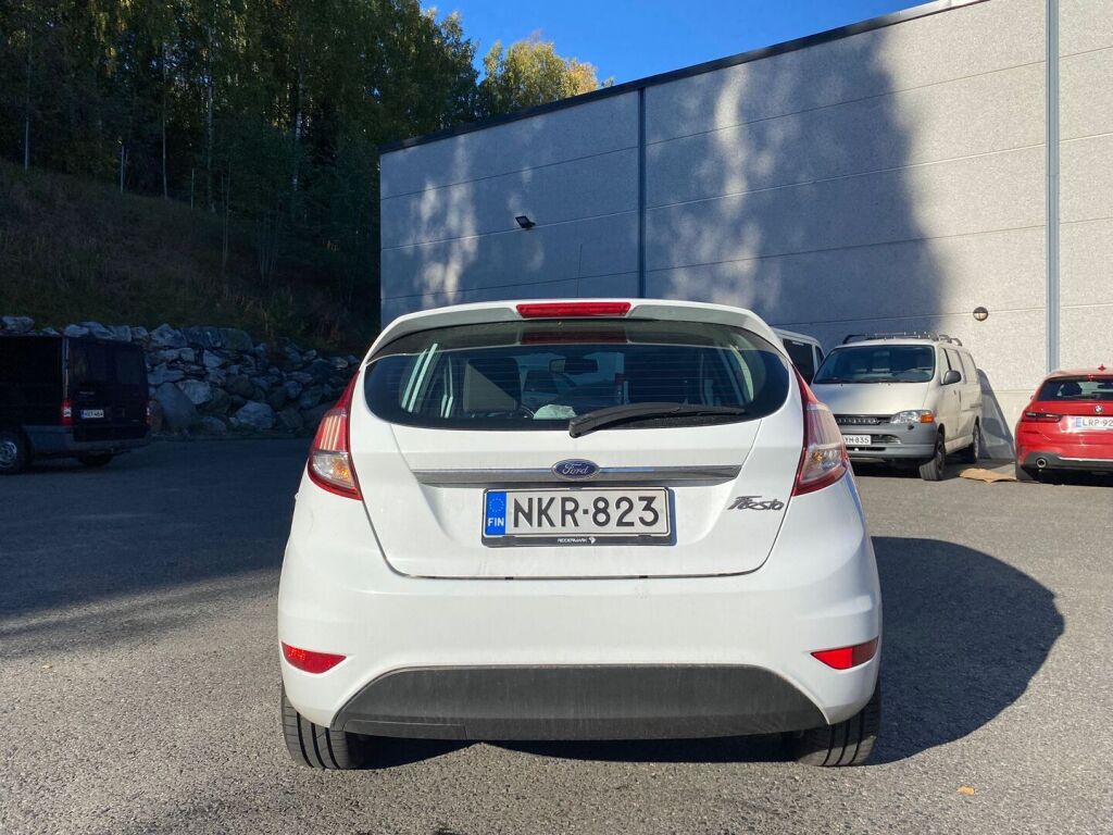 Ford Fiesta 2017 Valkoinen