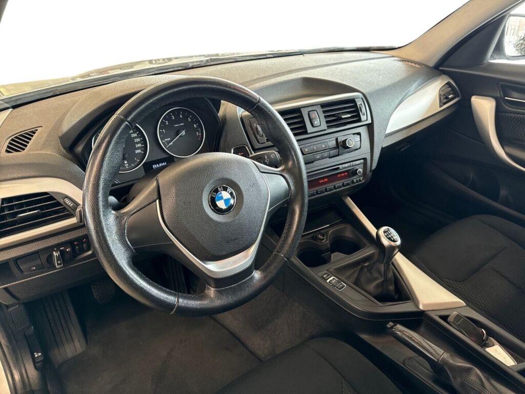 BMW 114 2012 Harmaa