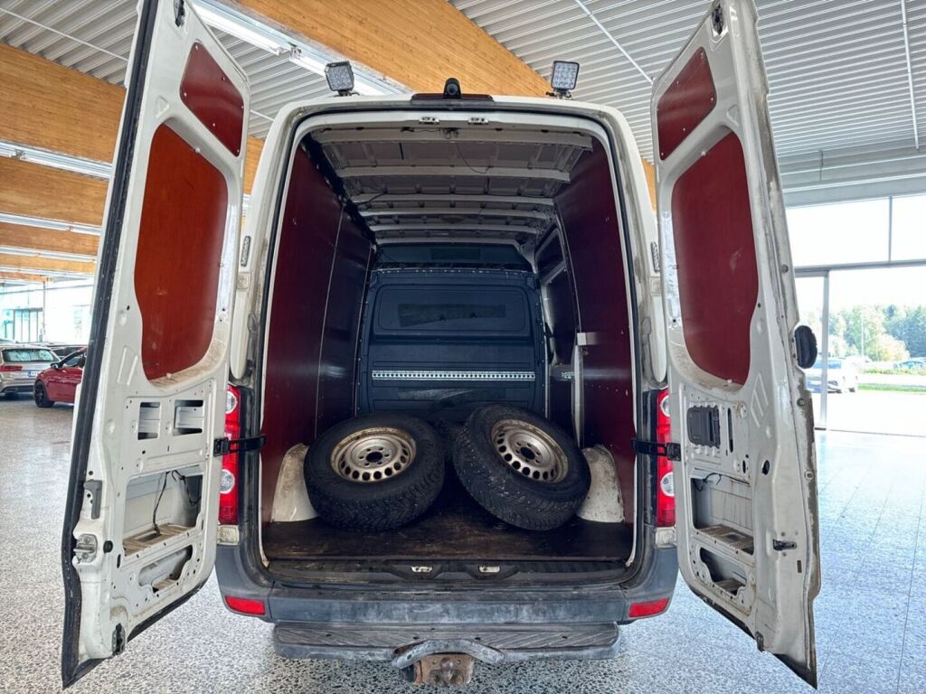 Volkswagen Crafter 2010 Valkoinen