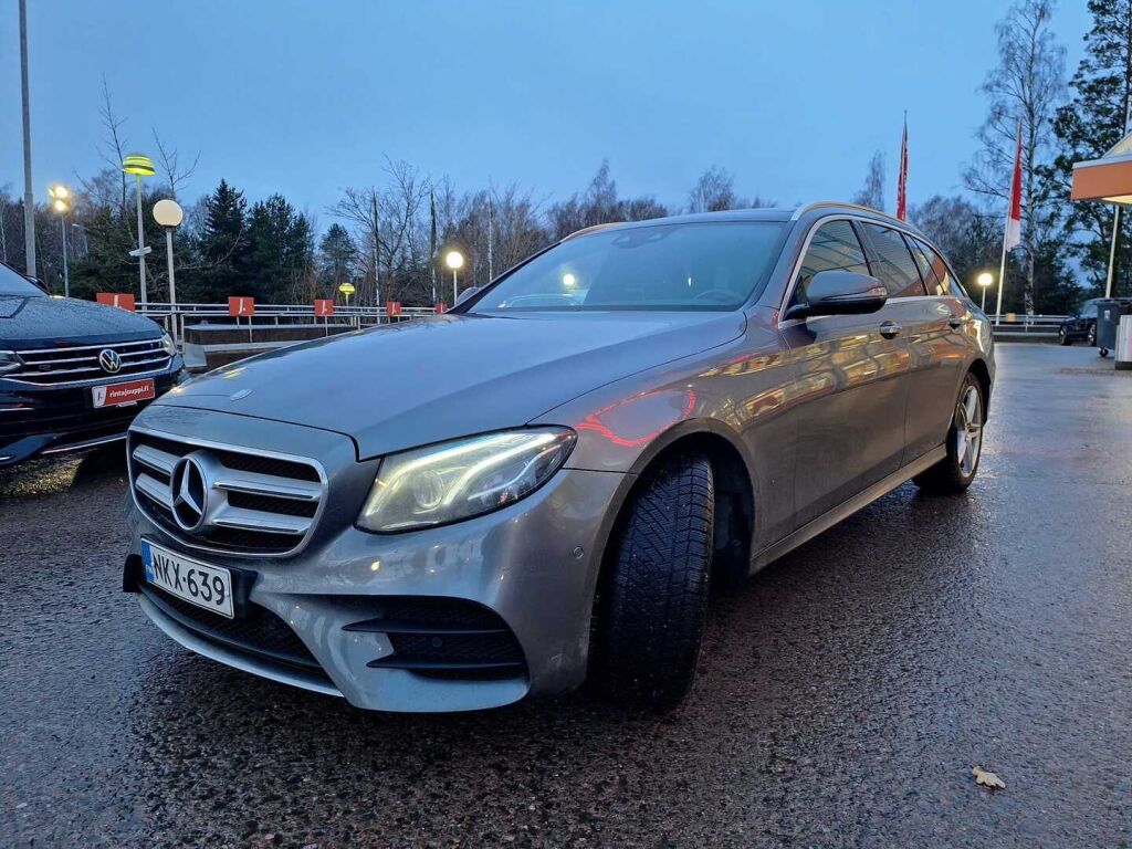 Mercedes-Benz E 2017 Harmaa