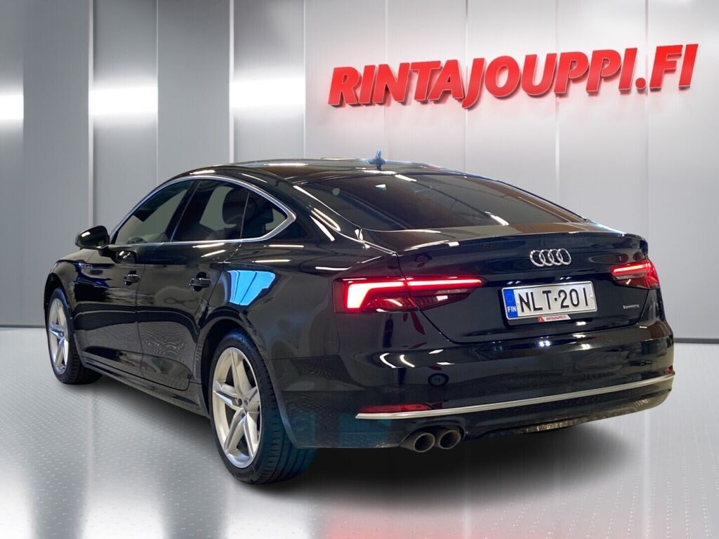 Audi A5 2017 Musta