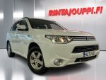 Mitsubishi Outlander PHEV 2014 Valkoinen