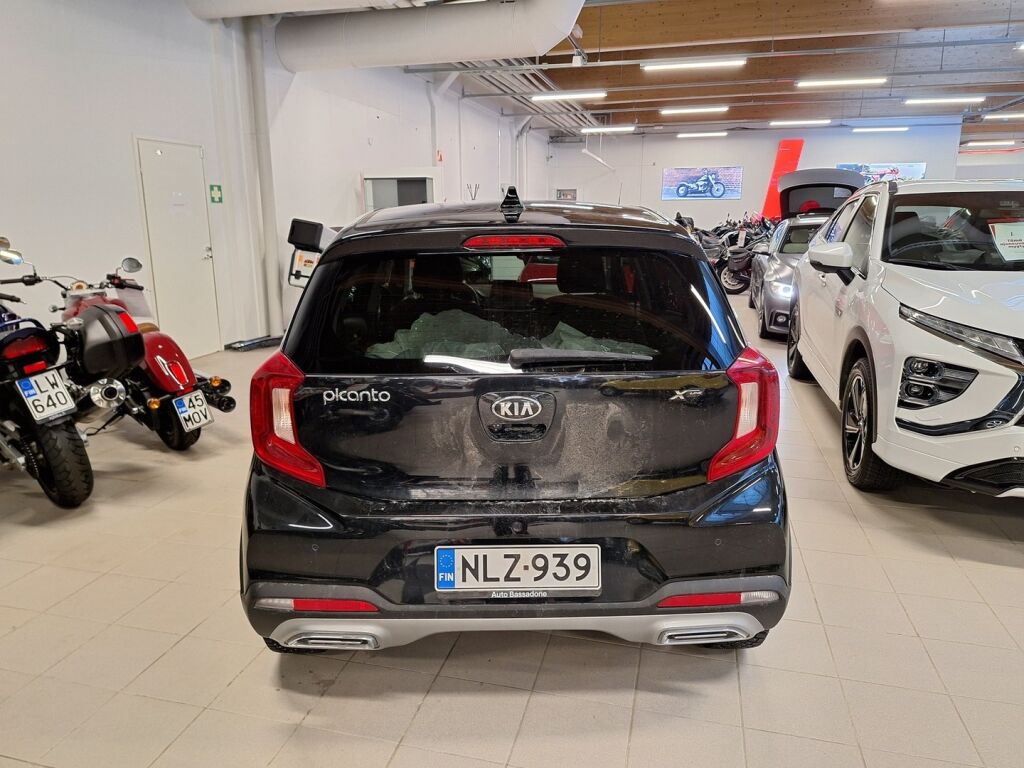 Kia Picanto 2021 Musta