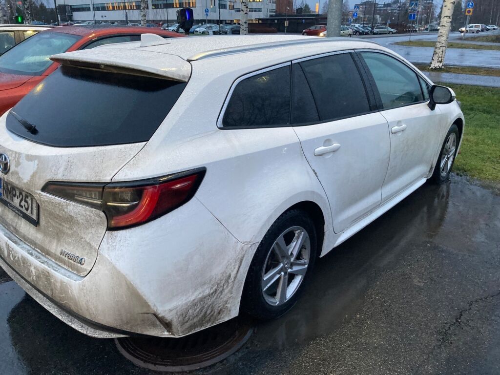 Toyota Corolla 2022 Valkoinen