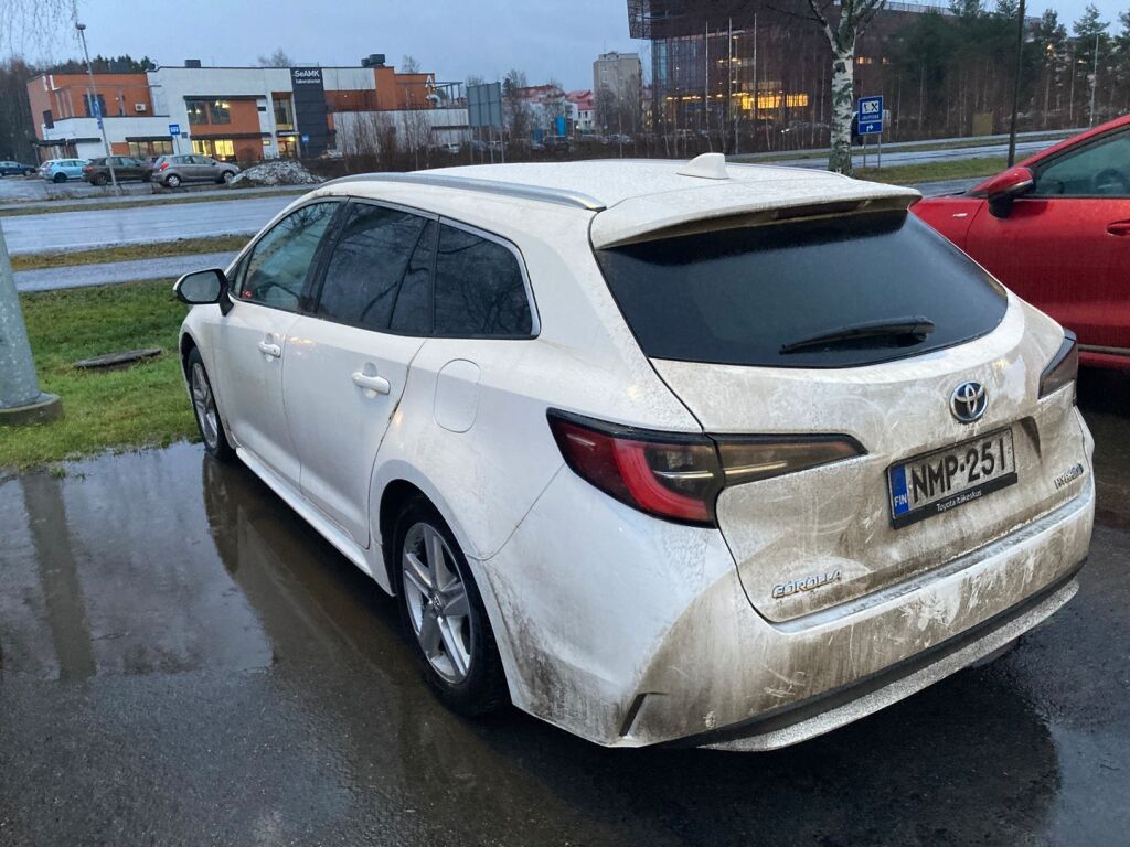 Toyota Corolla 2022 Valkoinen