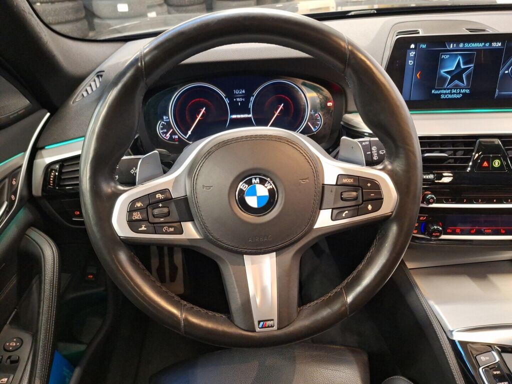 BMW M550D 2018 Musta