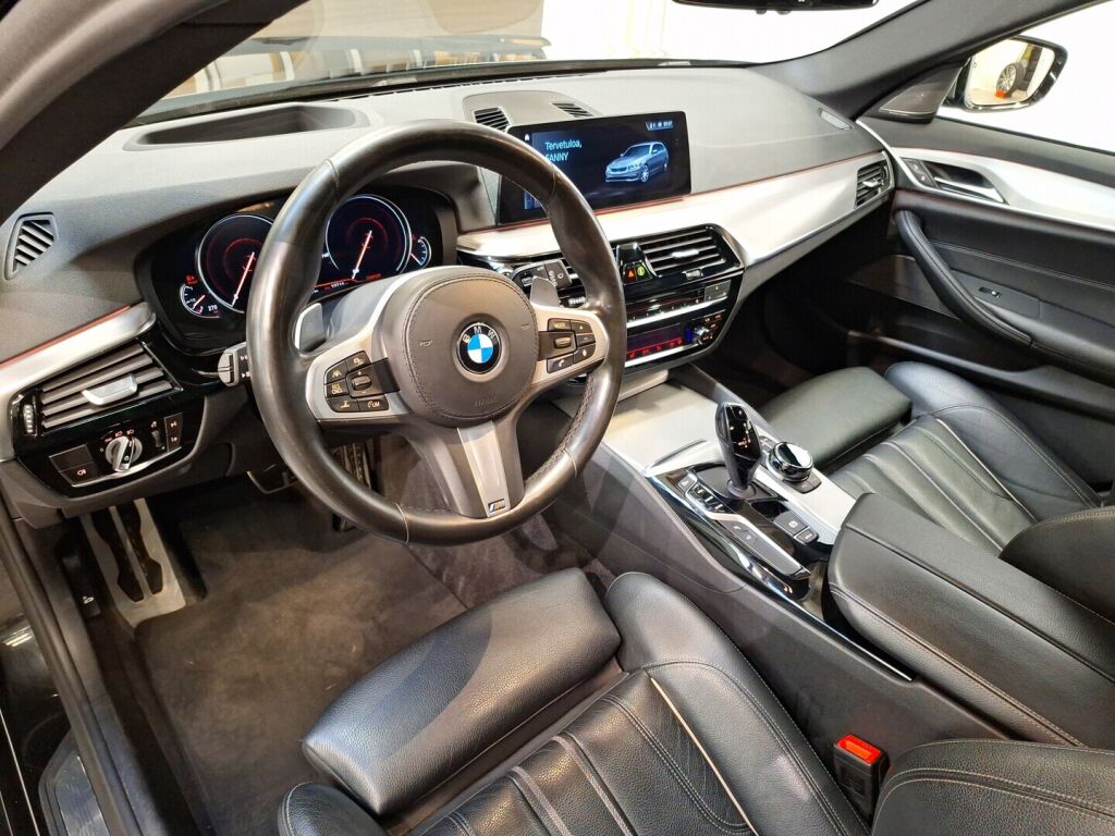 BMW 550 2018 Musta