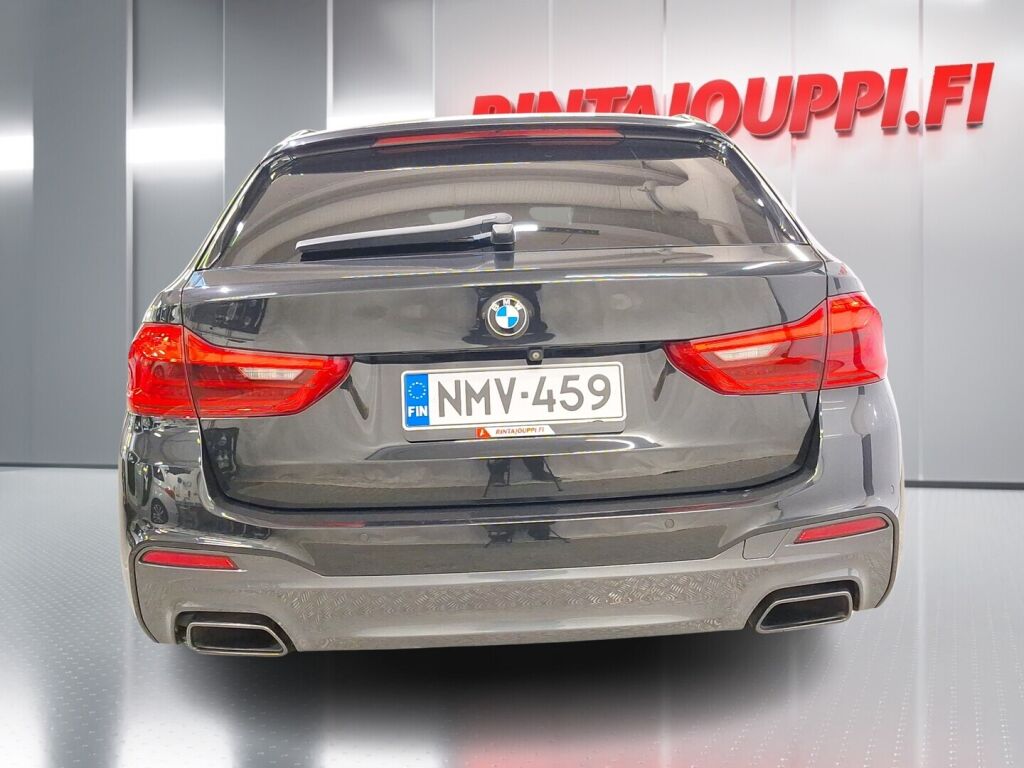 BMW M550D 2018 Musta