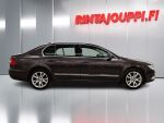 Skoda Superb 2009 Ruskea (beige)