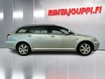 Toyota Avensis 2004 Hopea