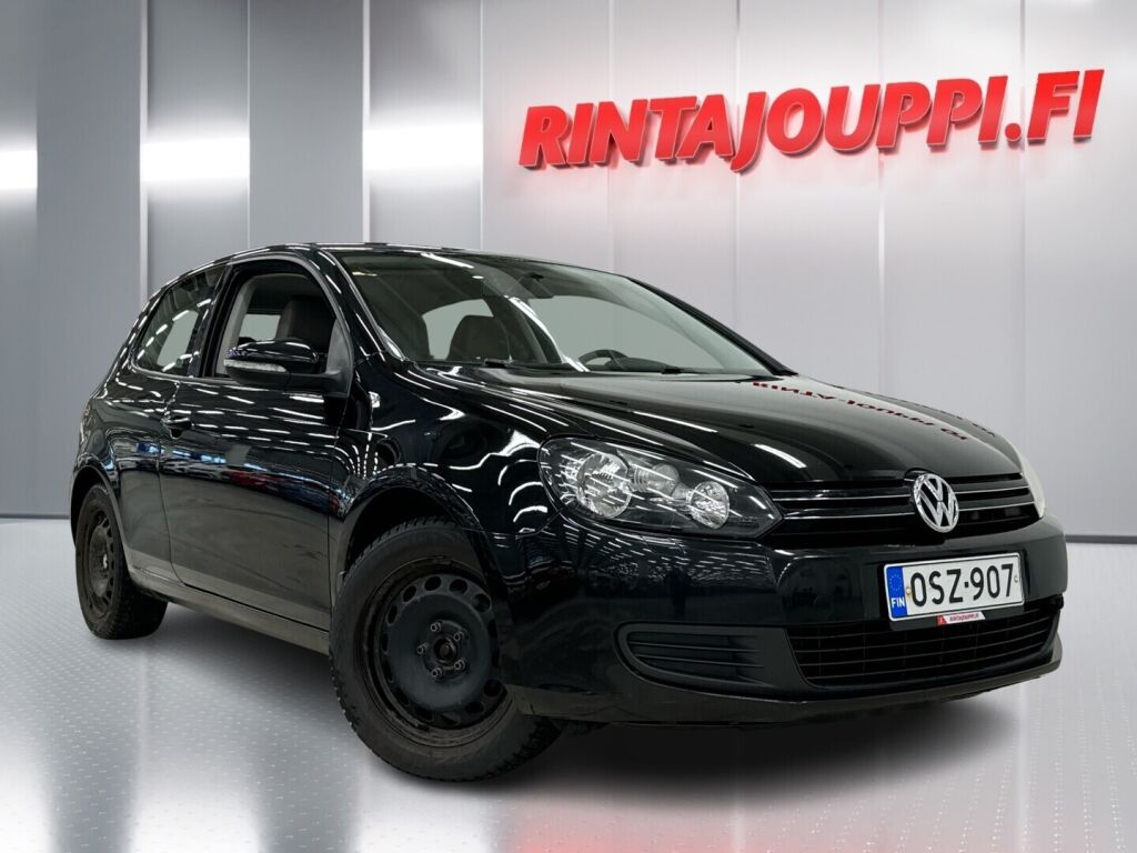 Volkswagen Golf 2010 Musta