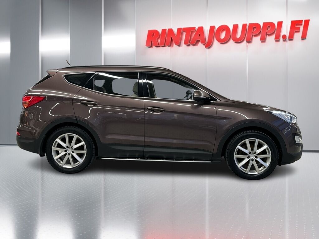 Hyundai Santa Fe 2015 Ruskea (beige)