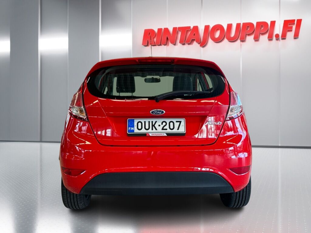 Ford Fiesta 2014 Punainen