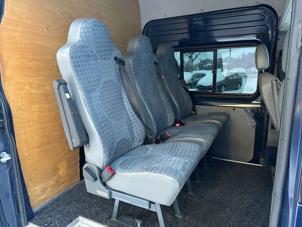 Ford Transit 2008 Sininen