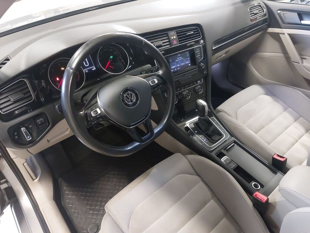 Volkswagen Golf 2014 Harmaa