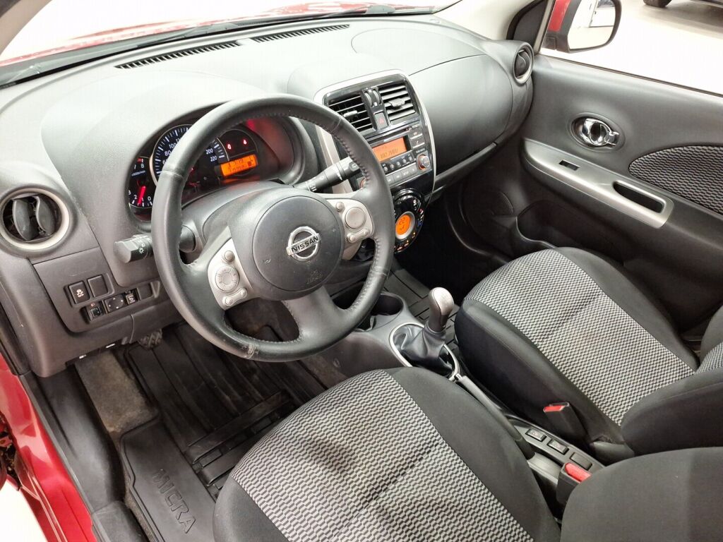 Nissan Micra 2014 Punainen