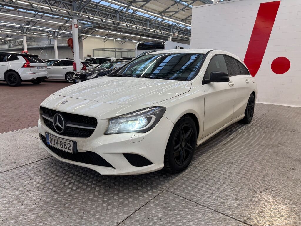 Mercedes-Benz CLA 2015 Valkoinen